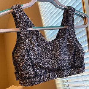 Lululemon Sportsbra